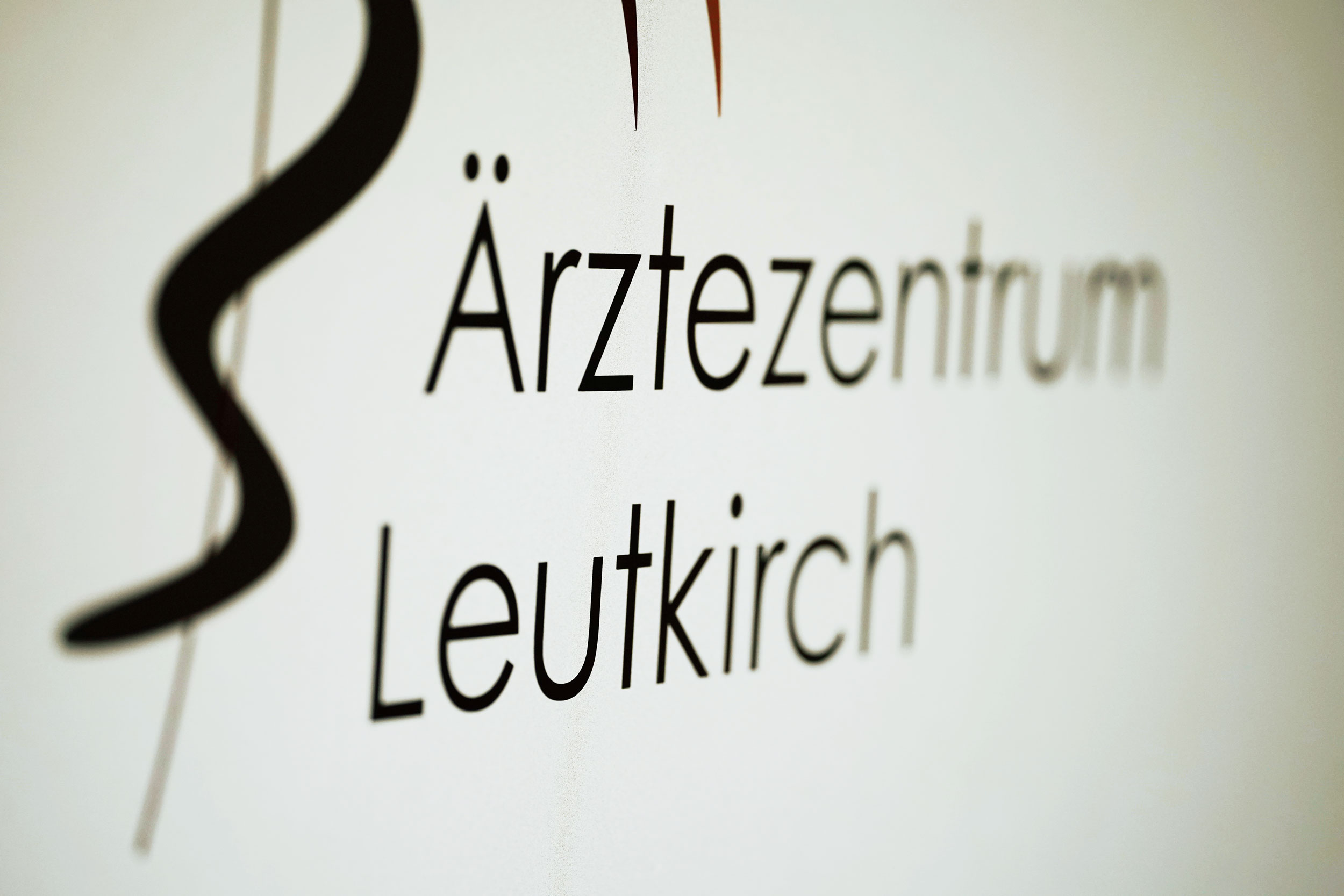 AERZTEZENTRUM-LEUTKIRCH_Header_Praxis